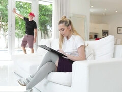 お尻, デカ尻, ブロンド, フェラチオ, 大学生, オマンコ, ティーン, オッパイの