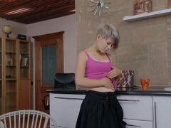 Rubia, Hembra, Sexo duro, Masturbación, Pequeña, Solo, Adolescente, Virgen