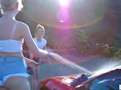 In den arsch, Blondine, Auto, Hochschule, Hd, Lesbisch, Student, Titten