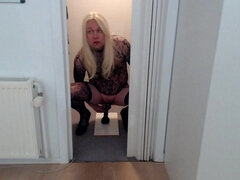 Enthousiasteling, Kreng, Blond, Huisgemaakt, Ondergoed, Shemale, Alleen