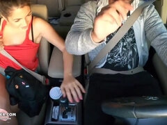 Blinken Und Oral Sex Auf Uber Driver Cam - Big knockers