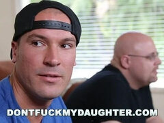 Morena, Hija, Polla, Sexo duro, Hd, Chorro, Chupando, Adolescente