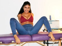 Большие сиськи, Ласковые ручки, Массаж, Мастурбация, Натуральные сиськи, Тату, Сиськи, Игрушки