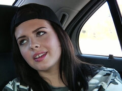 デカパイ, 自然山雀, ソフトコア, ティーン