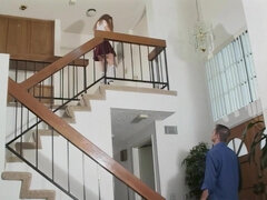 18 jaar, Kinderoppas, Grote mammen, Pijpbeurt, Bruinharig, Universiteit, Sperma shot, Oud