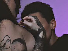 Tetas grandes, Mamada, Tetona, Pareja, Penetracion con dedos, Novia, Lesbiana, Masturbación