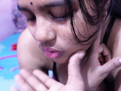 Indian 19 Year Old Girl Blowjob and Fucking with Big Clit Action - Robilier HD