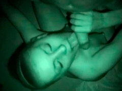 Leie, Blasen, Braunhaarige, Masturbation, Natürlichen titten, Dürr, Jungendliche (18+), Titten