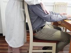 18 ans, Amateur, Cul, Grosse bite, Fait maison, Nue  à poil, Suçant, Adolescente