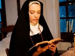 Arsch, Fingern, Küssen, Lecken, Masturbation, Muschi, Strümpfe, Entkleiden