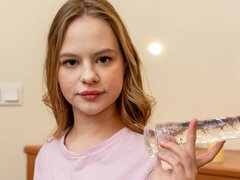 Amateur, Consolador, Penetracion con dedos, Masturbación, Pelirrojo, Solo, Estriptis, Adolescente