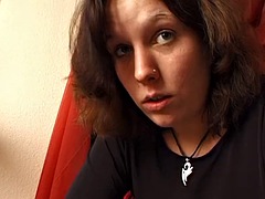Amateur, Allemand, Branlette thaïlandaise, Massage, Mère que j'aimerais baiser, Adolescente