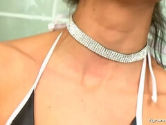 Bondage domination sadisme masochisme, Brunette brune, Femelle, Fétiche, Fétiche des pieds, Hd, Humiliation, Tatouage