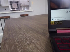 Grosser arsch, Blasen, Spermaladung, Hundestellung, Fingern, Hardcore, Milf, Mutti