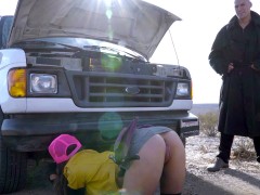 Stiefel, Vollbusig, Milf, Mutti, Im freien, Rock, Erotischer film, Strümpfe