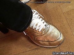 Poilue, Hd, Mature, Maman, Chatte, Rousse roux, Chevaucher, Plan cul à trois