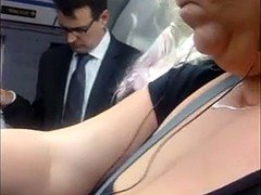 Gros seins, Voyeur