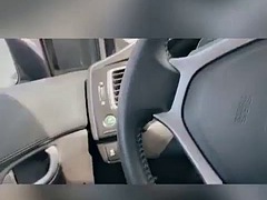 Grosse titten, Vollbusig, Auto, Masturbation, Milf, Reiten, Solo, Titten