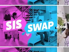 Gros seins, Femme couguar, Éjaculation interne, Domination, Doigter, Fétiche des pieds, Chatte, Criant