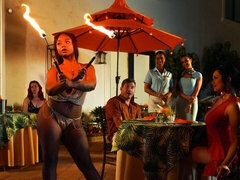 Большая жопа, Большой член, Большие сиськи, Минет, Брюнетки, Собачьи, Массаж, Киски