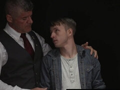 18 años, Mamada, Primera ves, Peludo, Estrella porno, Tímido, Esclavo, Adolescente