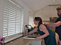 Braunhaarige, Betrug, Behaart, Hd, Reif, Pov, Kurzes haar, Stiefmutter