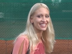 Amateur, Blonde, Sucer une bite, Couple, Tir de sperme, Tchèque, Branlette thaïlandaise, Réalité