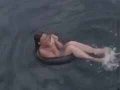 Nudist, Oud