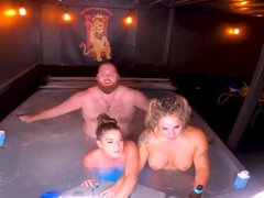 Rubia, Hablar sucio, Ffm, Madres para coger, Desnudo, Tetas, Puta, Esposa