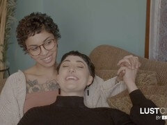 フェラチオ, 映画, カップル, 指いじり, キッチン, レズビアン, オージー, オッパイの