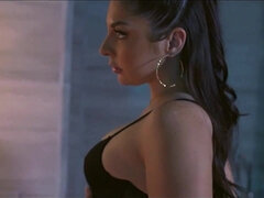 Leie, Wohlbeleibte schöne frauen, Grosser arsch, Interrassisch, Massage, Pov, Strümpfe, Titten