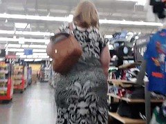 TAB CANDIDS- THICK PAWG IN DRESS