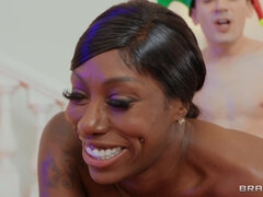 Ebony Mystique gets fucked by Jordi standing