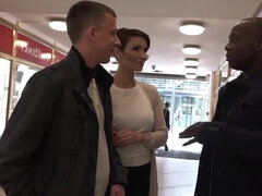 Leie, In den arsch, Grosse titten, Gehörnter ehemann, Schwanz, Faustfick, Hardcore, Ehefrau