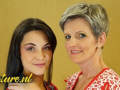 Femme couguar, Femme au foyer, Embrassement, Léchez, Masturbation, Maman, Maigrichonne, Nénés