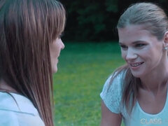 18 años, Chica, Penetracion con dedos, Hd, Lesbiana, Al aire libre, Coño, Adolescente