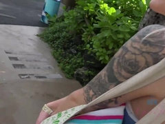 Amateur, Rubia, Penetracion con dedos, Al aire libre, Pov, Fumando, Tetas, Mojado