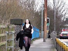 Chubby amateur flashing and bbw public masturbatio