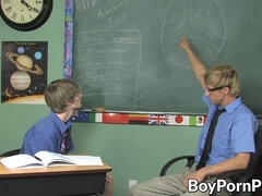 Twinks make out and then perform doggy in school classroom