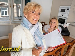 Gesichtssitzen, Oma, Behaart, Hd, Küssen, Lecken, Reif, Muschi