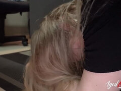 Kont, Pijpbeurt, Mollig, Hardcore, Likken, Rijpe lesbienne, Moeder, Tieten likken