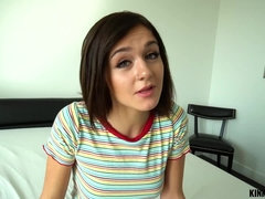 Sucer une bite, Brunette brune, Tir de sperme, Européenne, Famille, Doigter, Chatte, Chevaucher