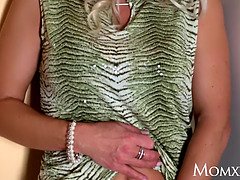 Gros cul, Blonde, Plantureuse, Hd, Lesbienne, Masturbation, Mère que j'aimerais baiser, Chatte