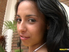 Bikini, Noire, Faciale, Fille latino, De plein air, Piercing, Maigrichonne, Tatouage