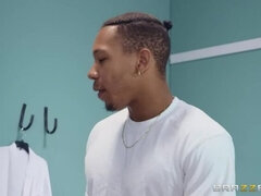 アメリカ人, 黒人, フェラチオ, 茶髪の, 顔射, ヒール, 異人種間, オッパイの