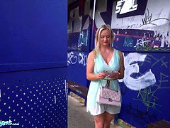 Gros seins, Sucer une bite, Tir de sperme, Hd, Orgasme, Public, Réalité, Chevaucher