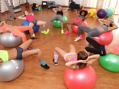 18 ans, Gros cul, Noire, Lesbienne, Lingerie, Masturbation, Maigrichonne, Nénés