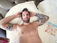 Lieveling, Grote mammen, Zwart, Rondborstig, Hondjeshouding, Vriendin, Gezichtspunt, Tatoeage