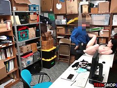 素人, 楽屋, フェラチオ, 茶髪の, 捕まる, 小柄, ティーン, ユニフォーム