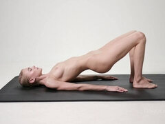 Geweldig, Blond, Vingeren, Gapende, Geschoren, Alleen, Sportoefening, Tieten likken